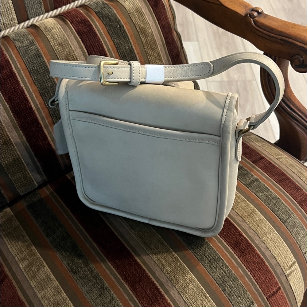 Coach Beige Crossbody Bag - Picture 4 of 10